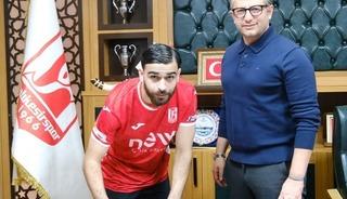 Balıkesirspor Muhammed Resul Yıldırım ve Mehmet Emre Yar&rsquo;a imza attırdı