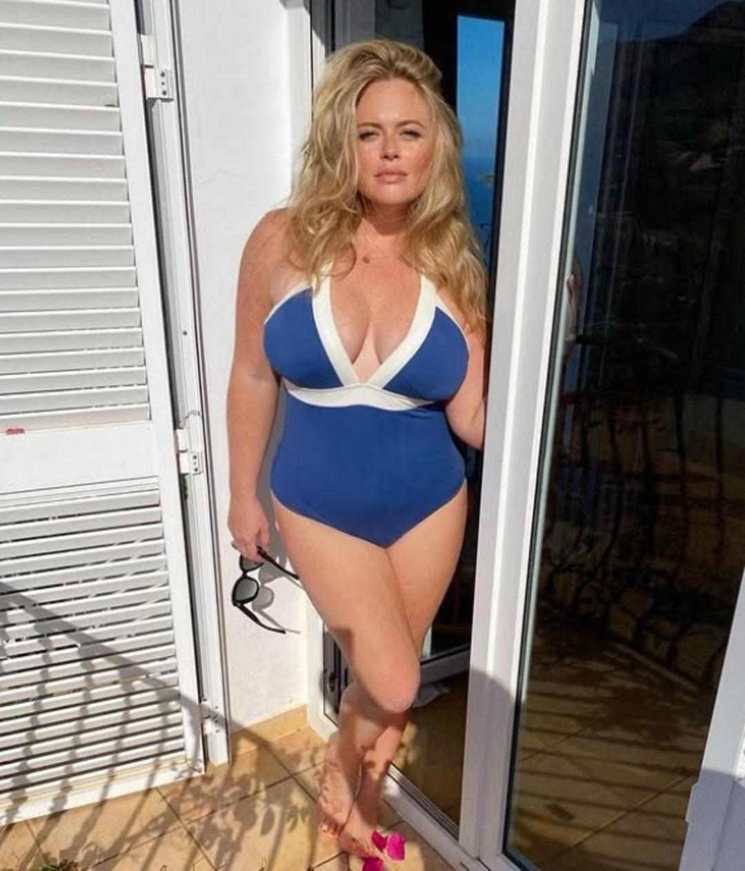 Emily Atack&rsquo;in değişimi g&uuml;ndem oldu! Hayranları ikiye b&ouml;l&uuml;nd&uuml; 1