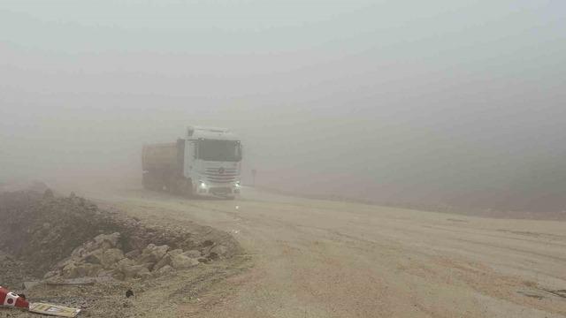 Hatay’da yüksek kesimlerde sis