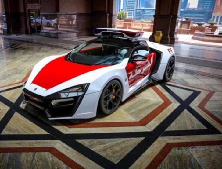 Dünyanın en pahalı polis arabası G5