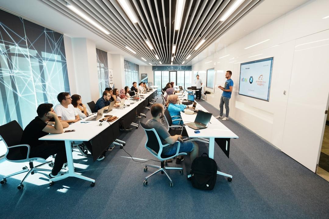 BTK Akademi den 18 yeni yapay zeka eğitimi! Bakan Uraloğlu:  Tamamen &uuml;cretsiz  5