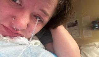 Yatmadan &ouml;nce &ccedil;amaşır yıkadı: Sabah uyandığında k&ouml;r olmuştu!