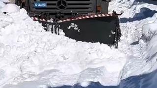 Hozat’ta jandarmadan kış mesaisi