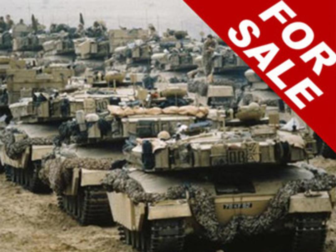 Ordudan satılık tank ve savaş gemisi