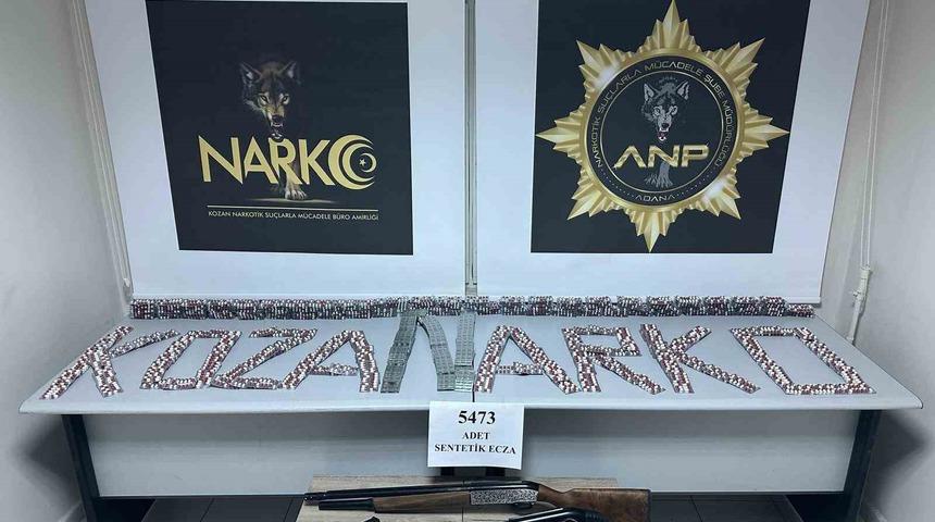 Kozan&rsquo;da uyuşturucu sattığı &ouml;ne s&uuml;r&uuml;len ş&uuml;pheli tutuklandı