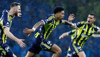 Fenerbah&ccedil;e'de kupa zaferi sonrası sakatlık!