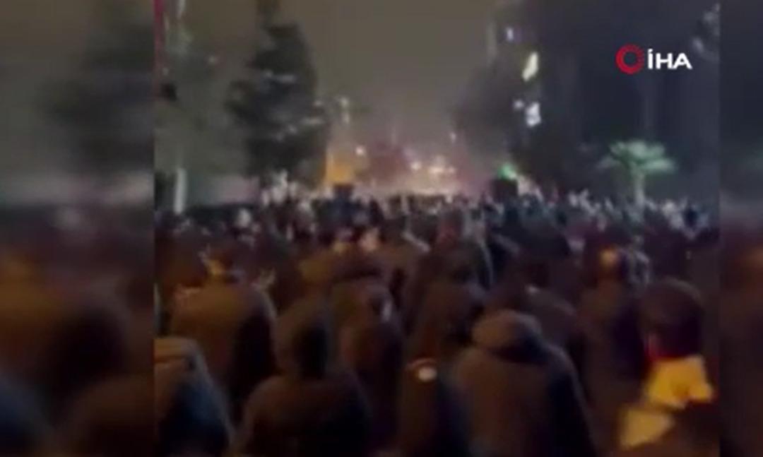 İran daki protestolarla ilgili &ccedil;arpıcı iddia! Sayı 10 bini aştı 1