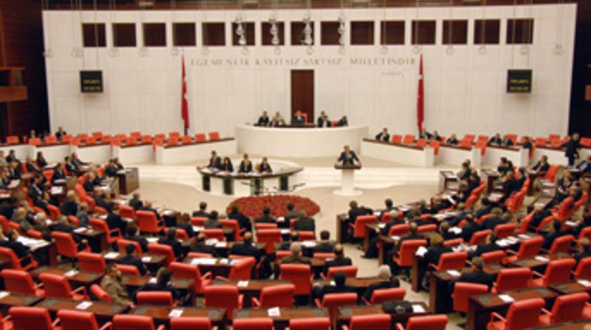 Yeni vekiller 55 bin lira milletvekili maaşını toplu alacak