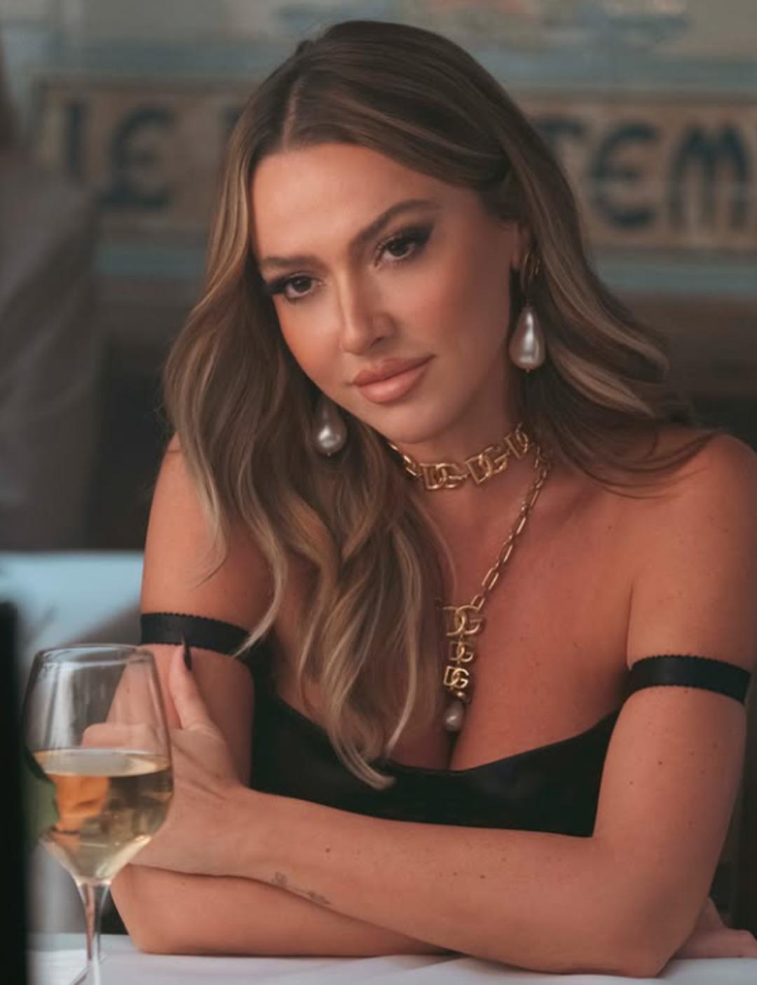 Fulya &Ouml;zt&uuml;rk ten Hadise ye İran tepkisi! Paylaşıp sildi 1