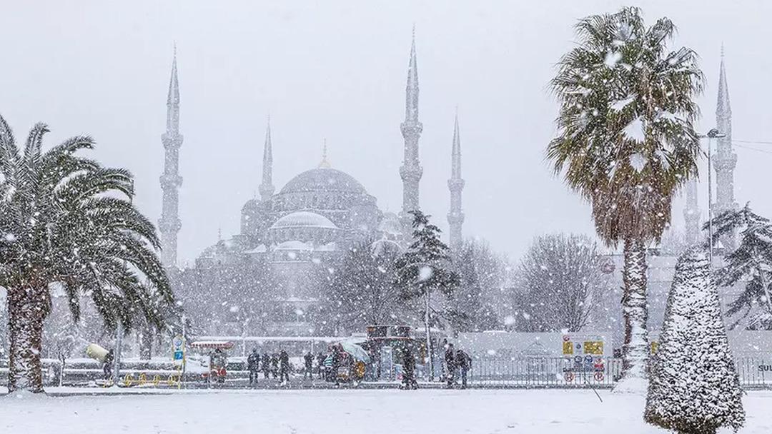 T&uuml;rkiye donacak: Kar, yağmur, fırtına! AKOM dan İstanbul i&ccedil;in yeni uyarı geldi 3