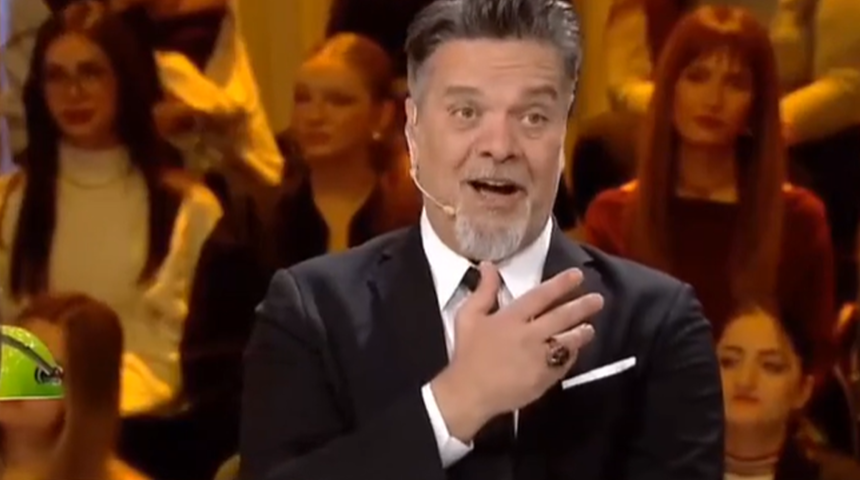 Beyaz Show başlıyor mu? Beyazıt &Ouml;zt&uuml;rk a&ccedil;ıkladı