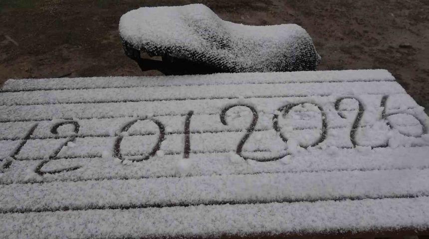 Aydos&rsquo;ta kar yağışı etkisini artırıyor