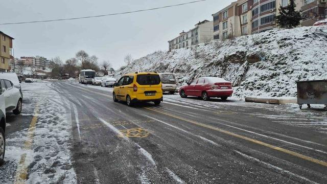 Tekirdağ&rsquo;da kar hasreti sona erdi: Beyaz manzaralar 3