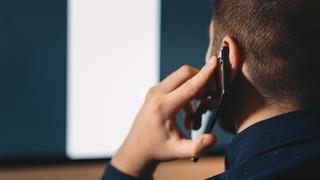 Tek bir cümlesiyle 890 bin TL gönderdi! 'Banka personeliyim' diyerek telefonla aranınca...