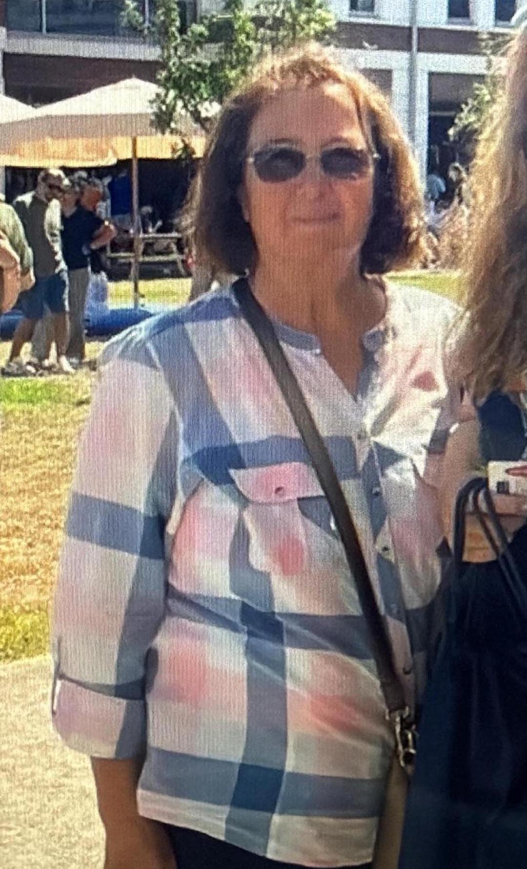 Tekirdağ da korkun&ccedil; cinayet: Teyzesinin boğazını kesip kolonya ile ateşe verdi! 3