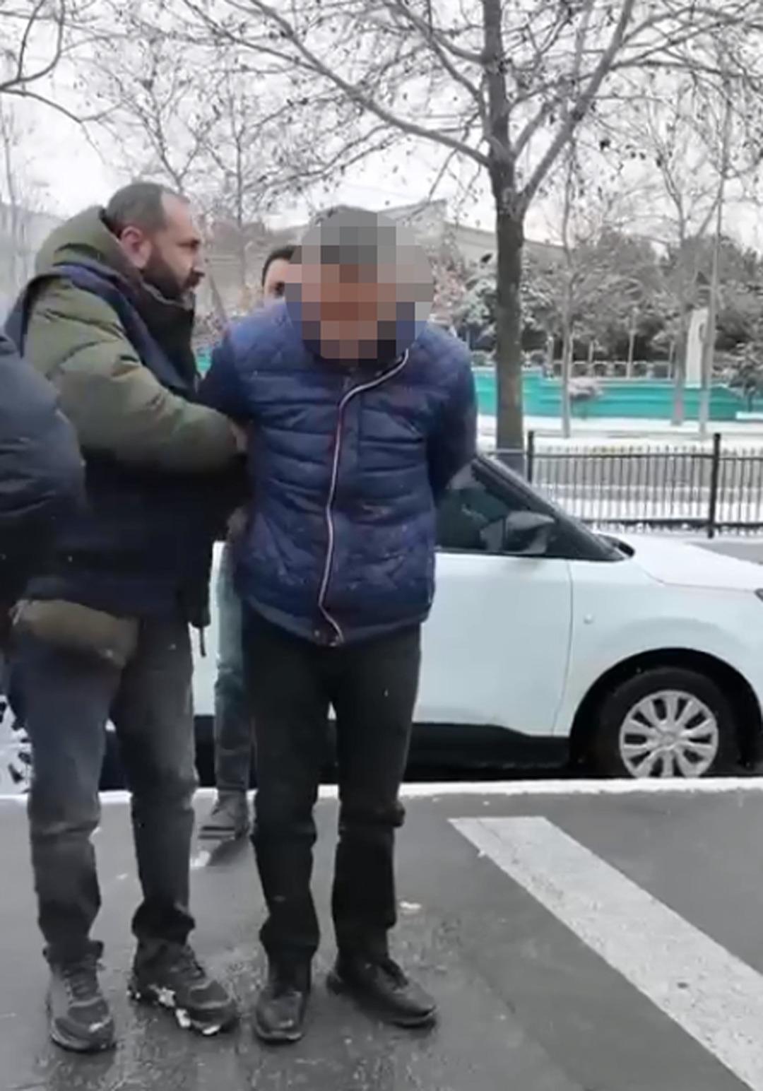 Tekirdağ da korkun&ccedil; cinayet: Teyzesinin boğazını kesip kolonya ile ateşe verdi! 2