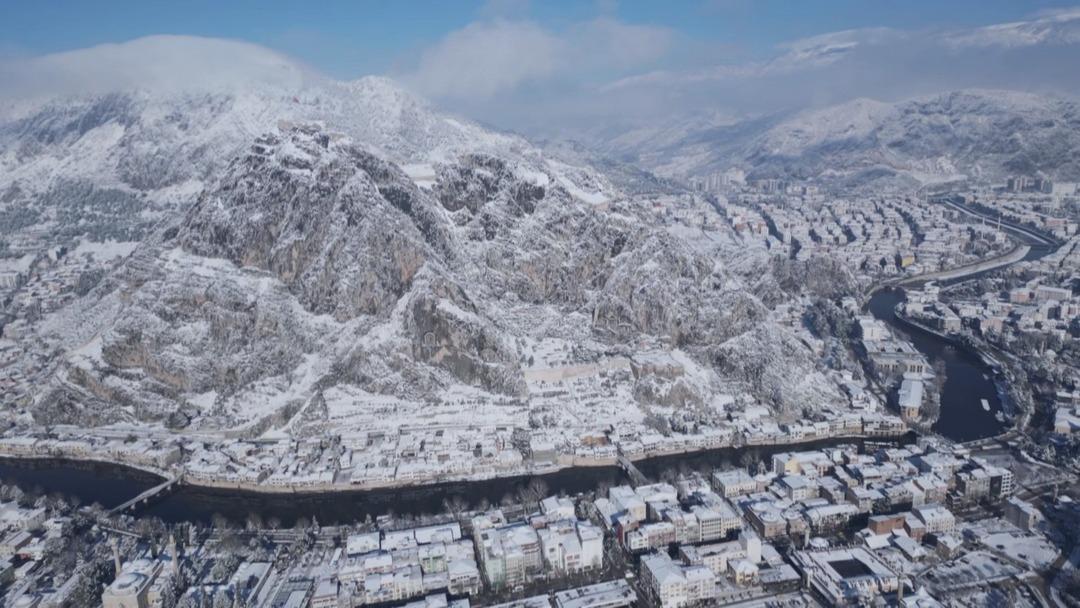 363 yıllık tek firar ortaya &ccedil;ıktı: Duvardaki delik gizemi &ccedil;&ouml;z&uuml;ld&uuml;! 1