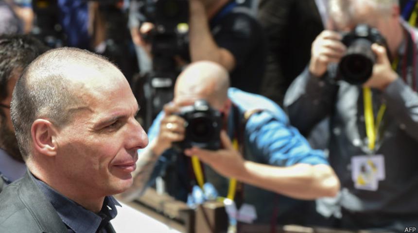 Varoufakis: Alacaklılar Yunanistan'a terör uyguluyor