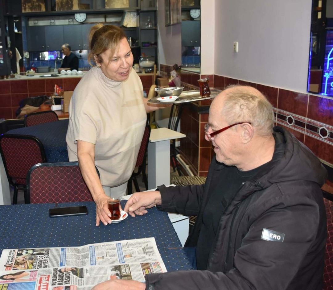 25 yıllık başkanı geride bırakıp ilk kadın başkan oldu! 2