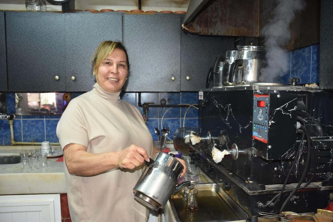 25 yıllık başkanı geride bırakıp ilk kadın başkan oldu! 3