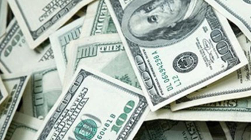 Dolar 2,70’i gördü