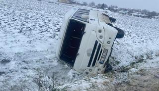 Edirne&rsquo;de minib&uuml;s kazası: 1 yaralı