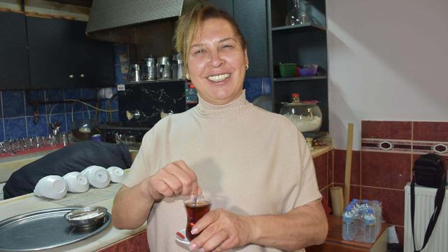 25 yıllık başkanı geride bırakıp ilk kadın başkan oldu!