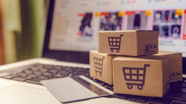 Gümrük vergisi sonrası fiyatlar uçtu! Tüketiciler tepkili: 3 binden 10 bine çıktı