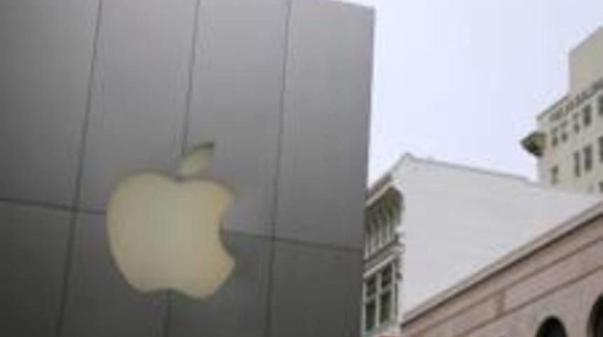 Apple üçüncü çeyrekte rekor kâr elde etti