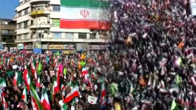 İran'da gerilim tırmanıyor! Rejim karşıtlarıyla, destekçileri karşı karşıya