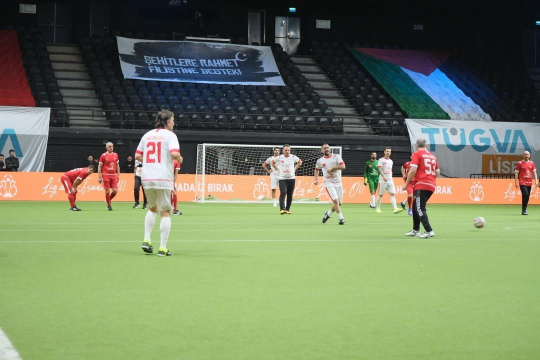 Liseler arası futbol turnuvası T&uuml;gva Gen&ccedil;lig lansmanı ger&ccedil;ekleştirildi! 1