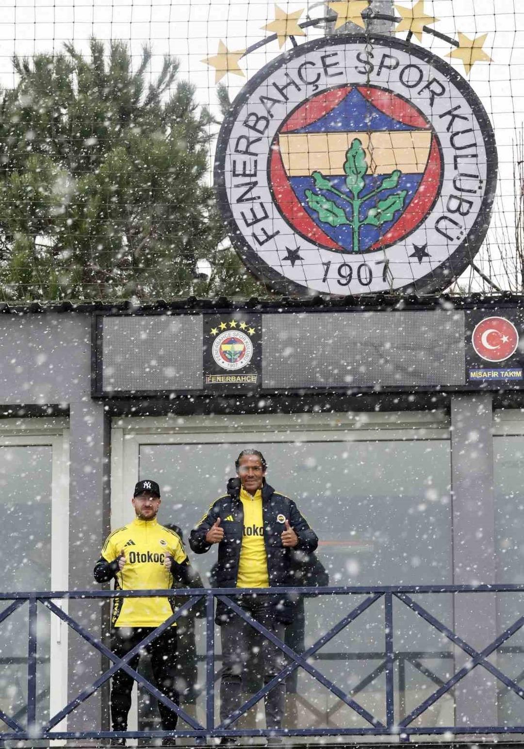 Fenerbah&ccedil;e&rsquo;de Beyoğlu Yeni &Ccedil;arşı ma&ccedil;ının hazırlıkları başladı 4