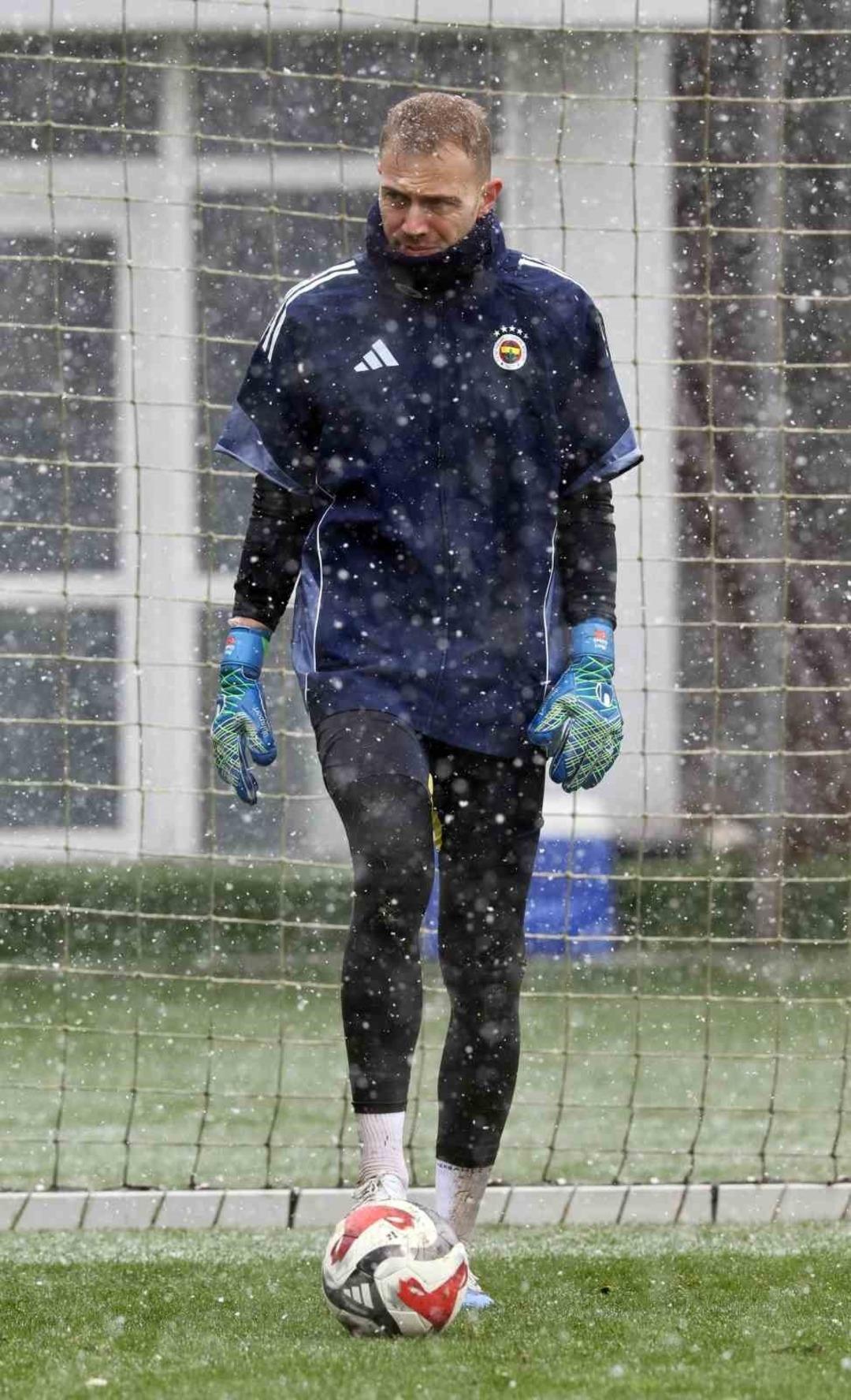 Fenerbah&ccedil;e&rsquo;de Beyoğlu Yeni &Ccedil;arşı ma&ccedil;ının hazırlıkları başladı 2