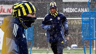 Fenerbahçe’de Beyoğlu Yeni Çarşı maçının hazırlıkları başladı