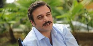  &Uuml;nl&uuml; oyuncu Ufuk &Ouml;zkan hastaneye kaldırıldı