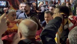 Galatasaray, Fethiye&rsquo;de &ccedil;i&ccedil;eklerle karşılandı