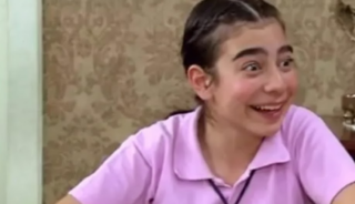 "Yıllarca kaşlarımla dalga ge&ccedil;tiniz" diyerek paylaştı