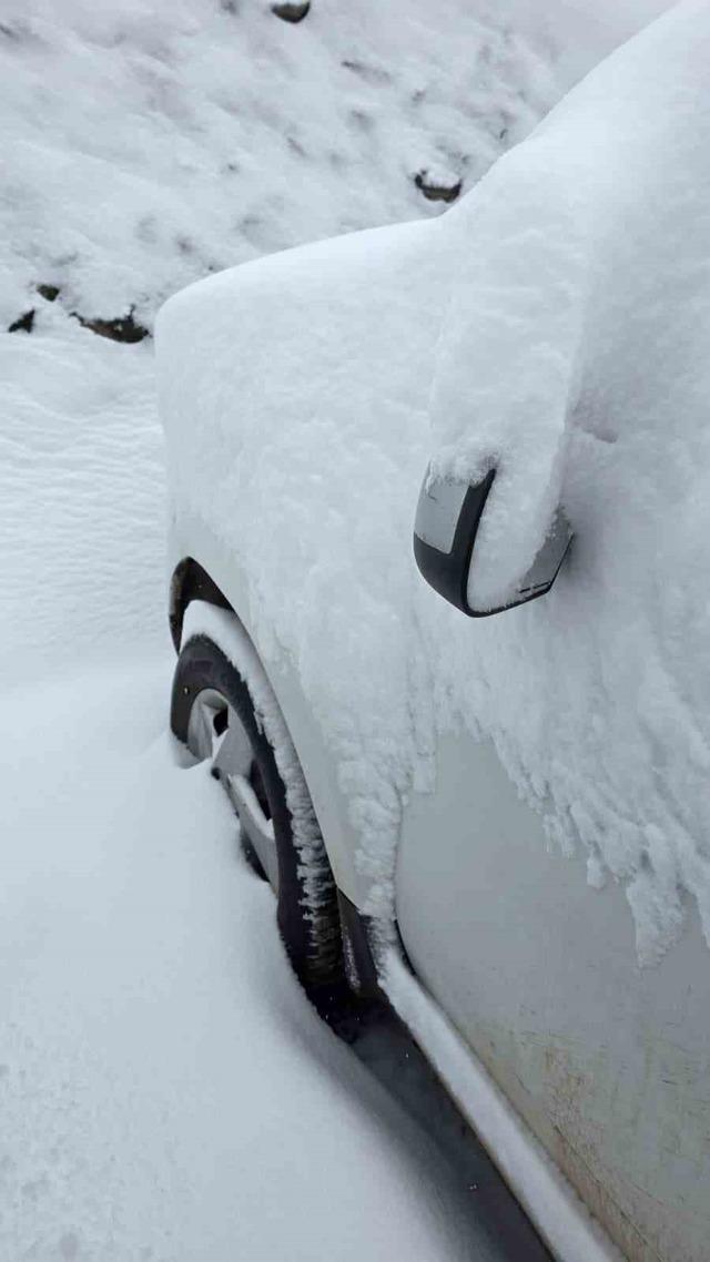 G&uuml;m&uuml;şhane&rsquo;de kar 247 k&ouml;y yolunu ulaşıma kapattı 2