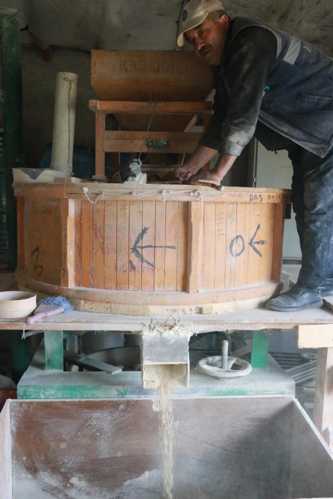 Evliya &Ccedil;elebi nin bile bahsettiği asırlık lezzet: Kavut unu 9