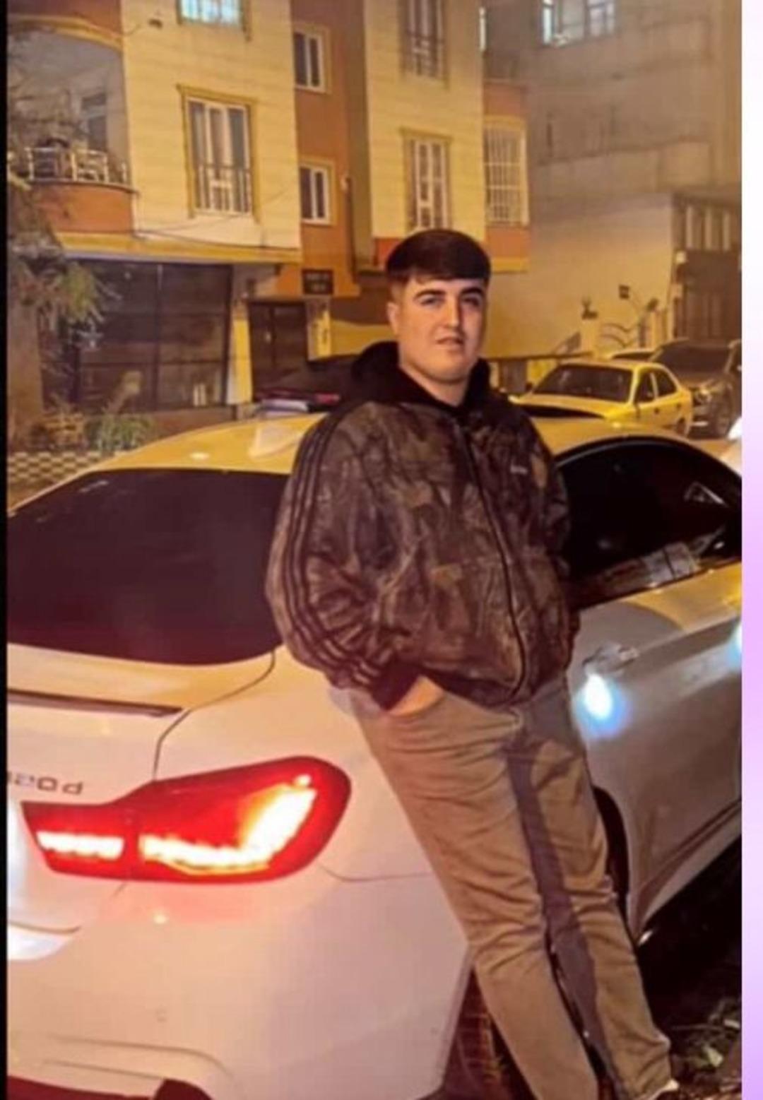 Batman da feci kaza! İki otomobil &ccedil;arpıştı: &Ouml;l&uuml; sayısı 4 e &ccedil;ıktı! 3