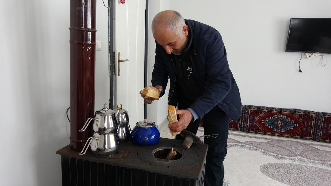 Bu k&ouml;yde kış aylarında sadece bir aile yaşıyor!  6