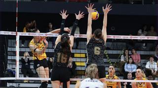 VakıfBank Kadın Voleybol Takımı, lig ve Avrupa'da doludizgin