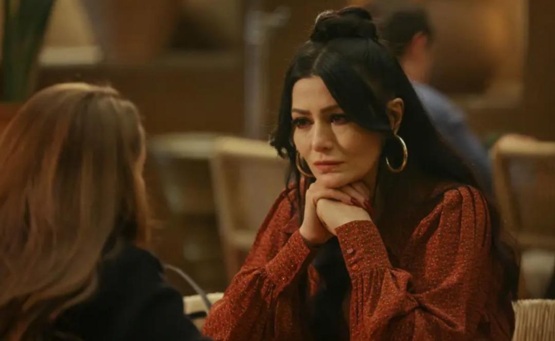 &Ccedil;arpıntı dizisi final yaptı! Başrol Deniz &Ccedil;akır dan a&ccedil;ıklama gecikmedi:  Erken oldu ama...  2