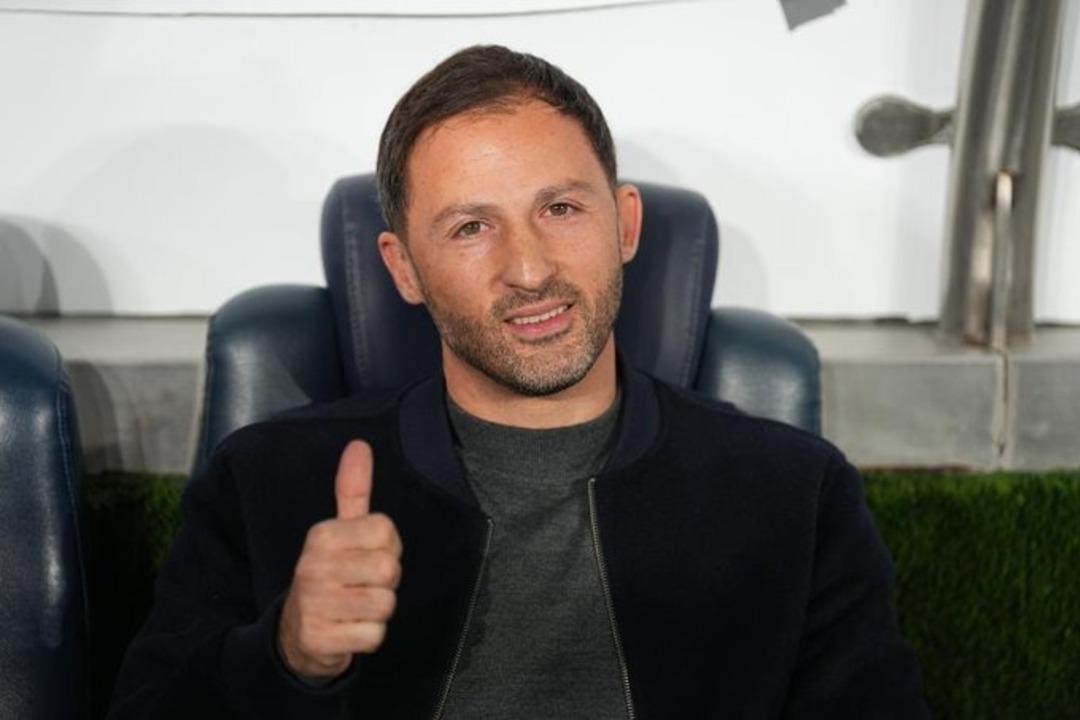 Tedesco dan bomba a&ccedil;ıklamalar! "Her an s&uuml;rprizlere a&ccedil;ık" diyerek transferi duyurdu 4