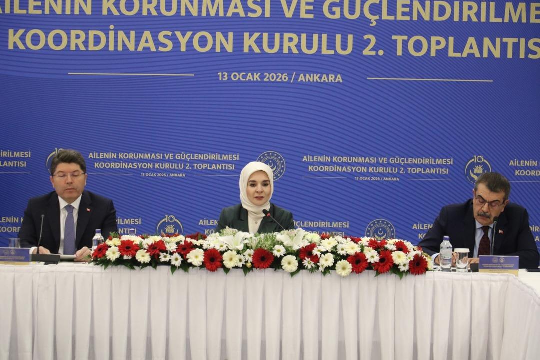 Uzun s&uuml;redir konuşuluyordu! Bakan G&ouml;ktaş a&ccedil;ıkladı: 15 yaş altına sosyal medya d&uuml;zenlemesi yolda 1