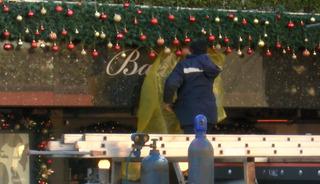 Baylan Pastanesi'nin ka&ccedil;ak b&ouml;l&uuml;mleri yıkılıyor