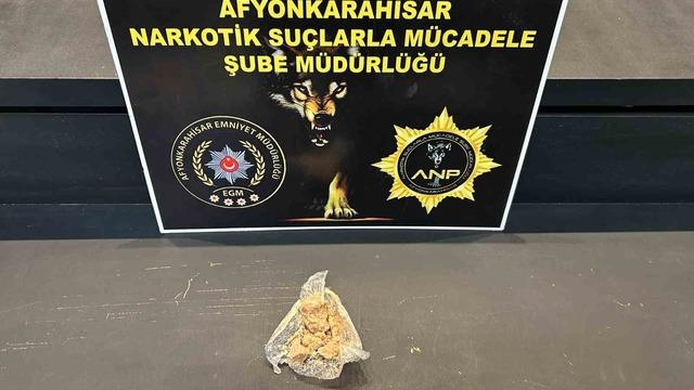 Afyonkarahisar polisinden dev uyuşturucu operasyonu