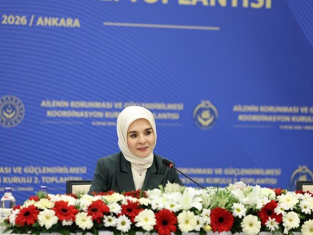 Bakan G&ouml;ktaş duyurdu: 56 bin 400 gen&ccedil; &ccedil;iftin kredi &ouml;demesi ger&ccedil;ekleşti