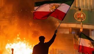 İran'da sular durulmuyor! &Ouml;l&uuml; sayısı 2 bine y&uuml;kseldi