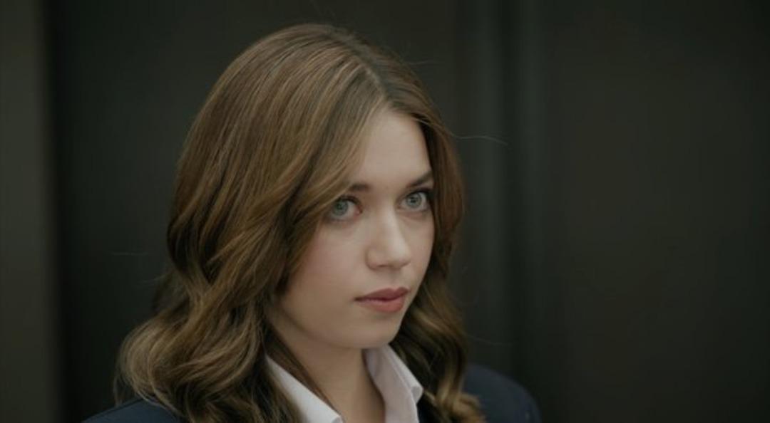 Kenan İmirzalıoğlu ile Afra Sara&ccedil;oğlu başrolde! A.B.İ. dizisi başlıyor! Aylık kazancı g&uuml;ndemde 2